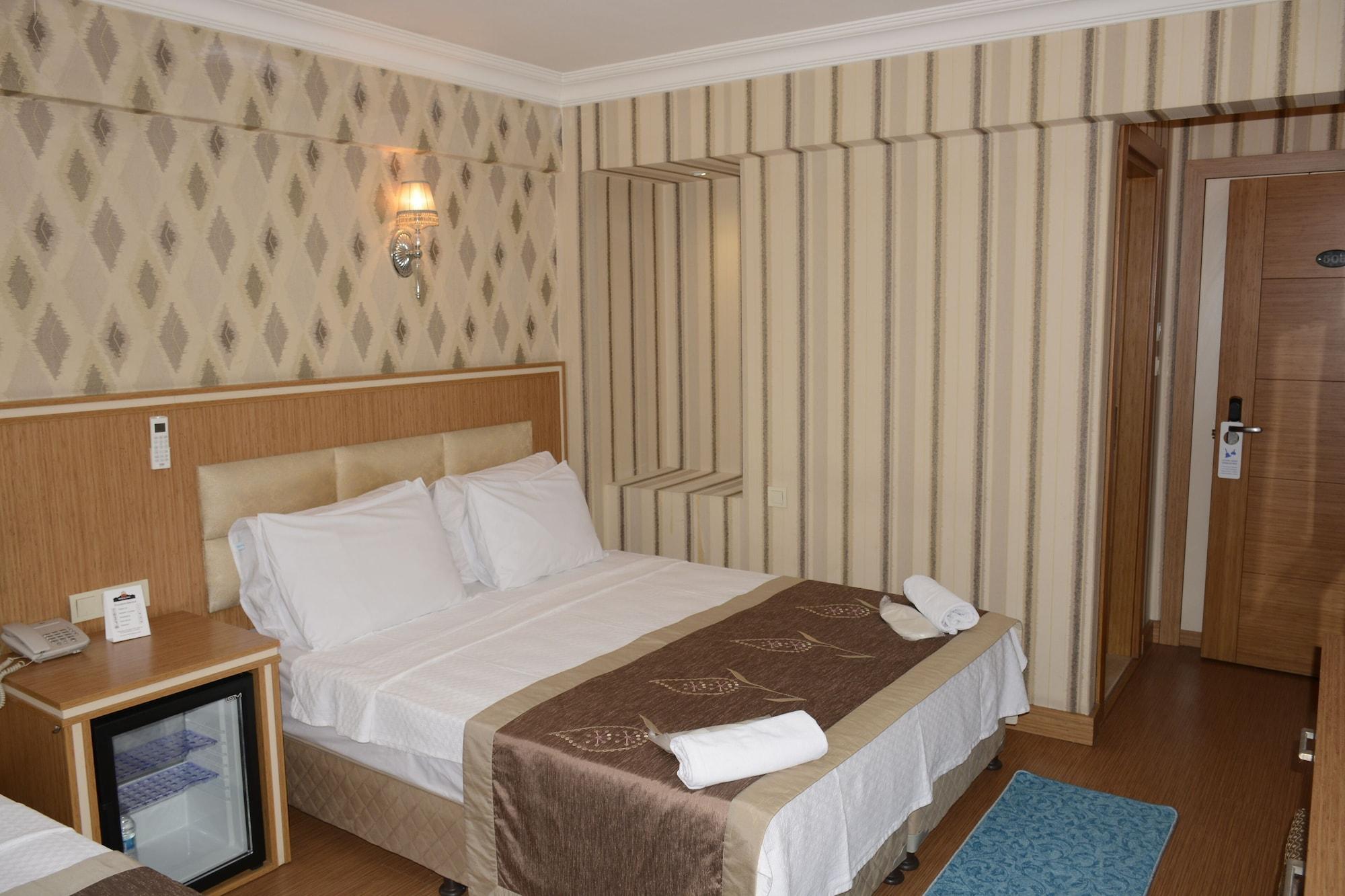 Hermanos Hotel Istanbul Exterior foto